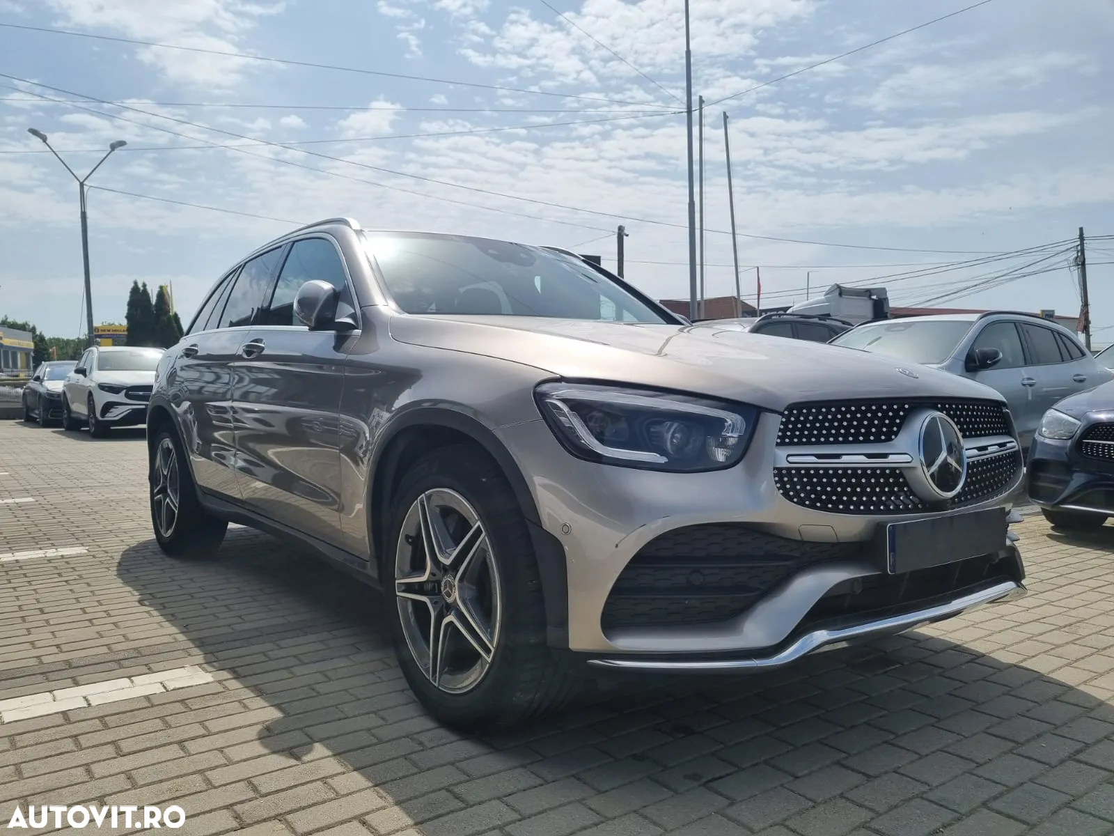 Mercedes-Benz GLC 200 4MATIC - 2