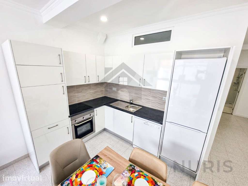 Apartamento T1 para venda no centro de Lagoa - Grande imagem: 5/14