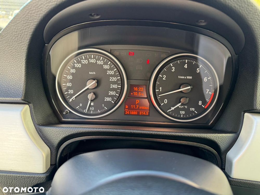 BMW Seria 3 330xi - 6