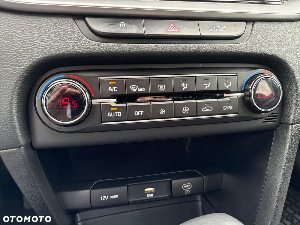 Kia XCeed 1.5 T-GDI M DCT - 25