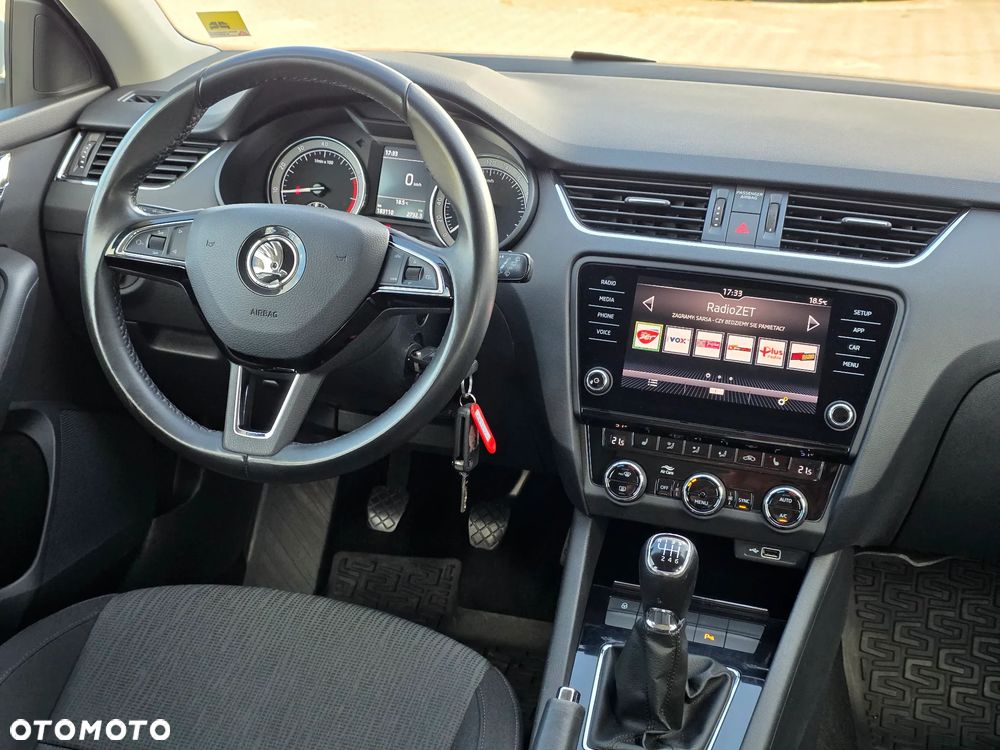 Skoda Octavia 1.5 TSI ACT Style - 15