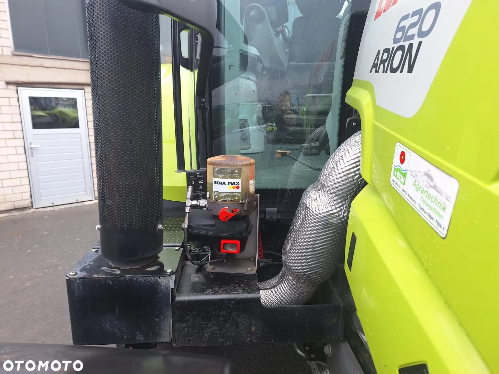 Claas ARION 620 CEBIS Hexashift - 17