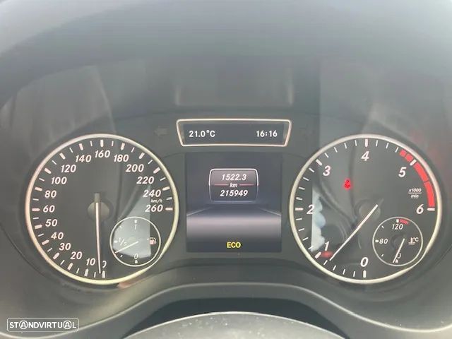Mercedes-Benz A 180 CDI (BlueEFFICIENCY) Urban - 17