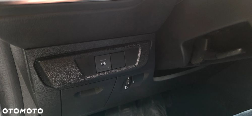 Dacia Sandero Stepway 1.0 TCe Laureate S&S - 29