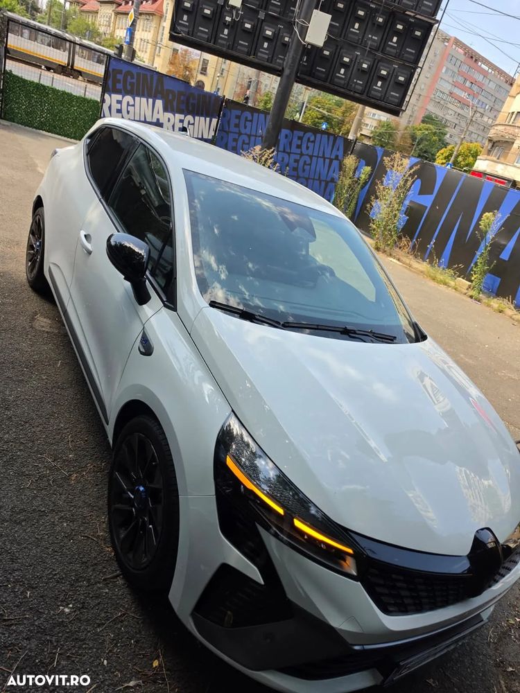 Renault Clio - 1