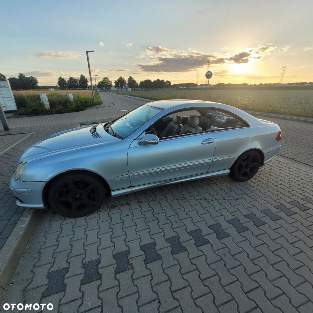 Mercedes-Benz CLK - 3