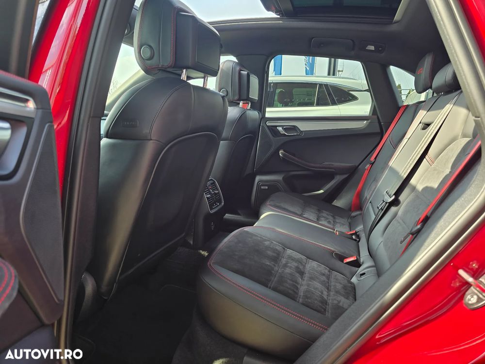 Porsche Macan GTS PDK - 17