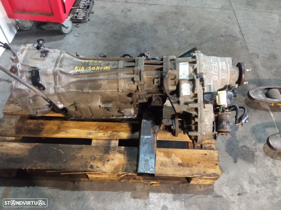 Caixa de velocidades  automática Kia Sorento 2.5 CRDi 4x4 REF: X4BA4C - 8