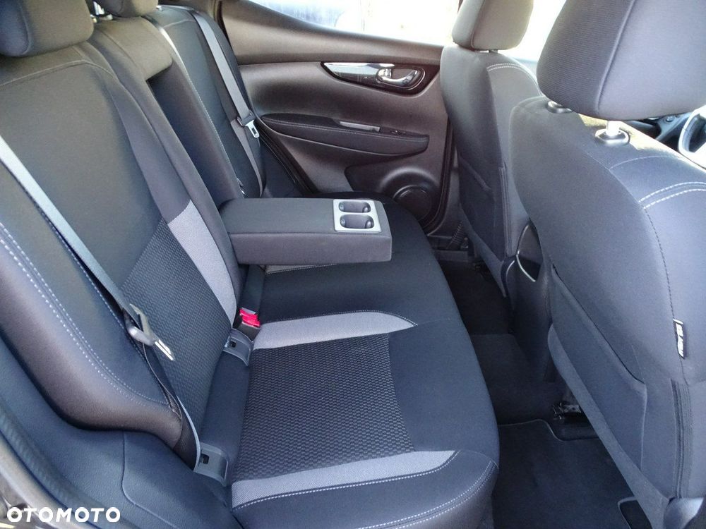 Nissan Qashqai - 16