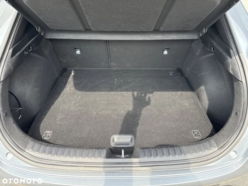 Kia XCeed 1.5 T-GDI M DCT - 18