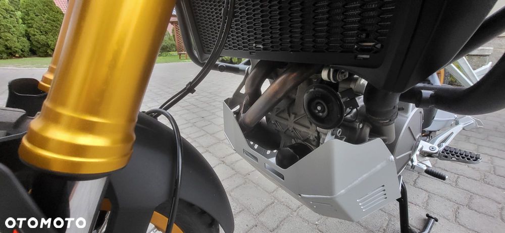 Aprilia Tuareg - 23