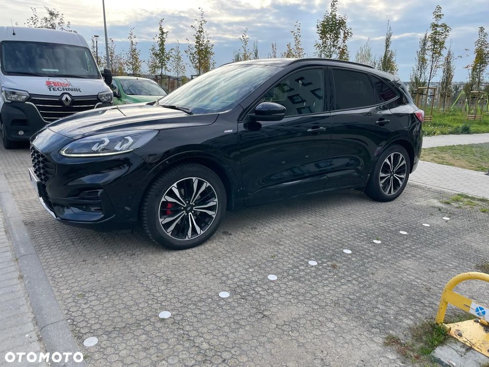 Ford Kuga - 4