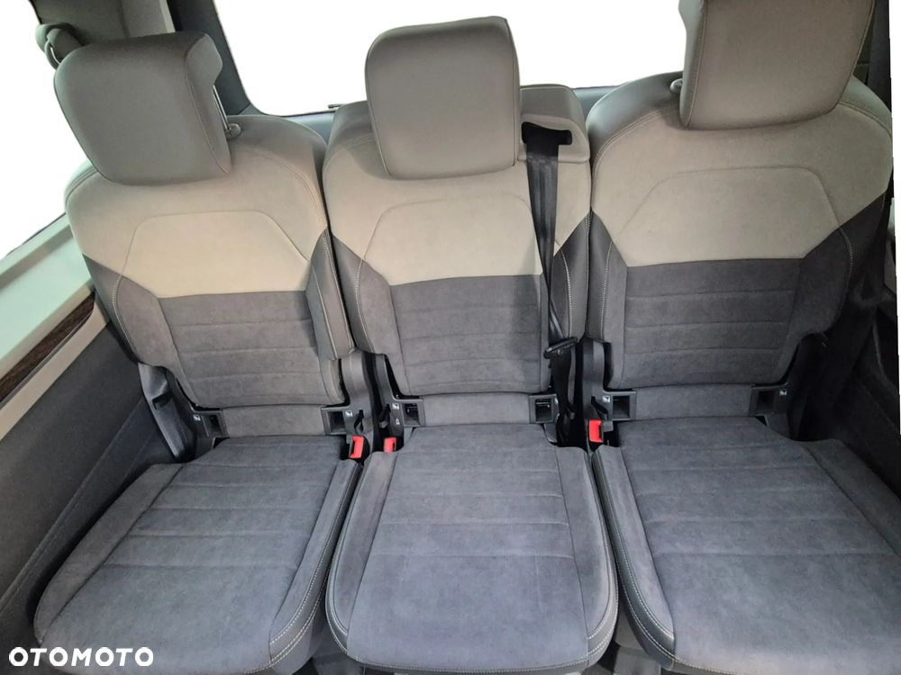 Volkswagen Multivan 1.5 eHybrid PHEV 180kW 4Motion L2 Style DSG - 12