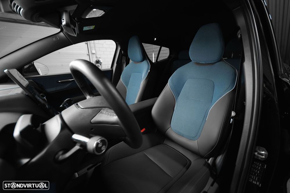 Volvo EX30 69 kWh Twin Motor Plus - 10