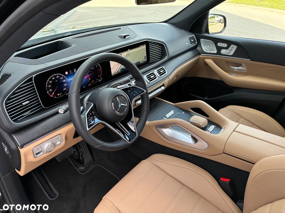 Mercedes-Benz GLE 300 d mHEV 4-Matic AMG Line - 4