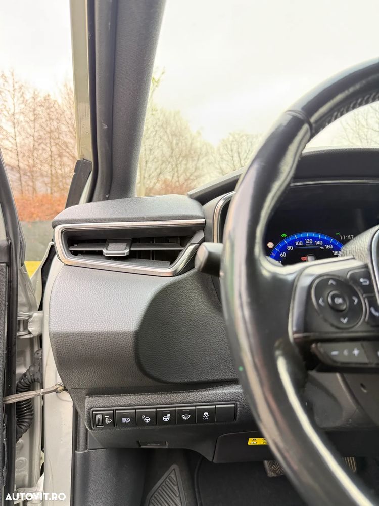 Suzuki Swace 1.8 E-CVT HEV Spirit - 28