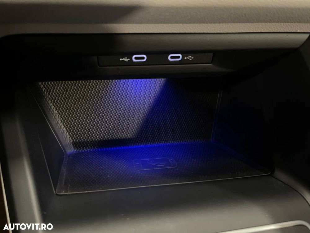 Volkswagen Golf 1.5 eTSI ACT DSG MHEV Life - 26