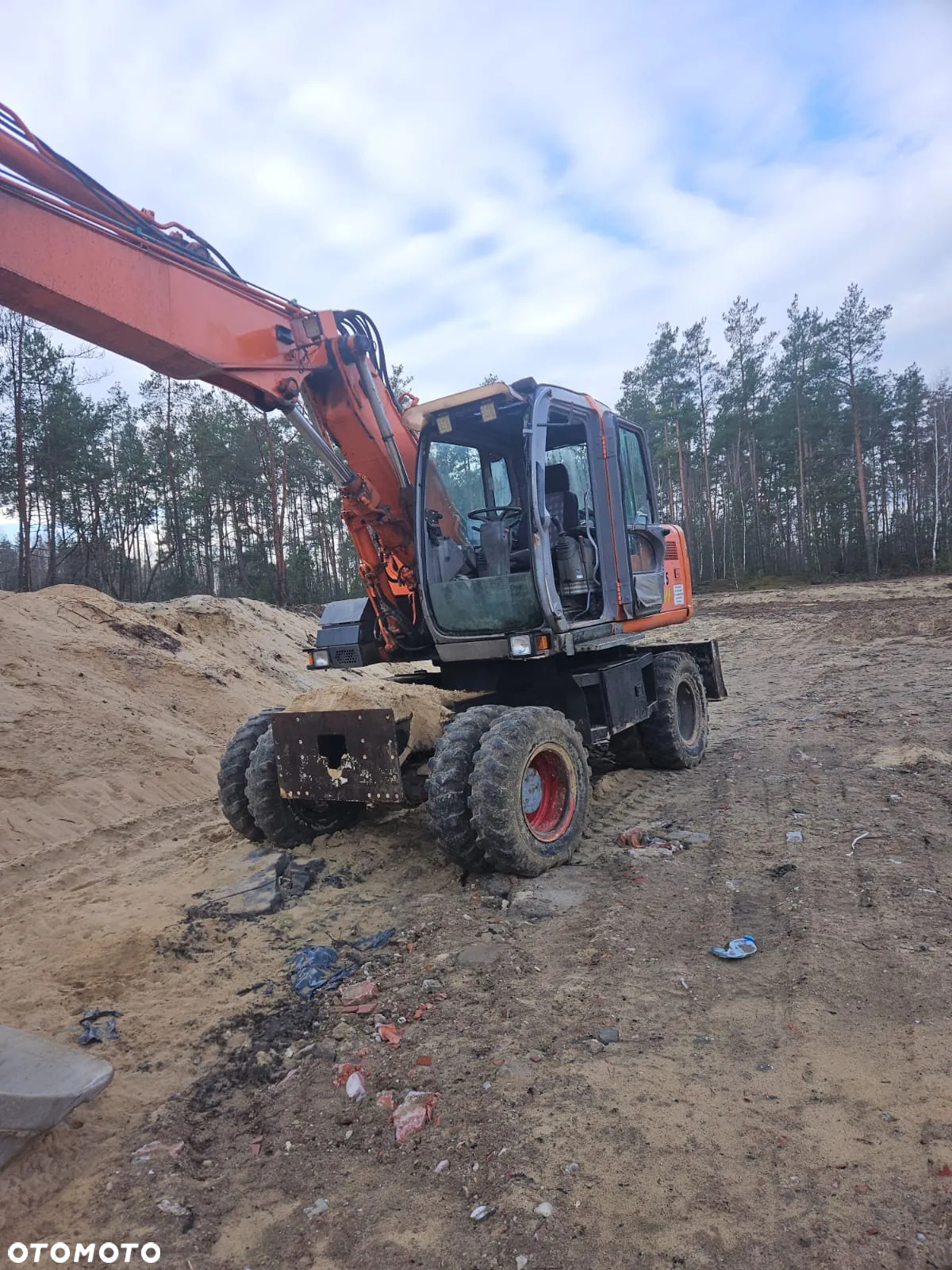Hitachi ZX 130W - 8