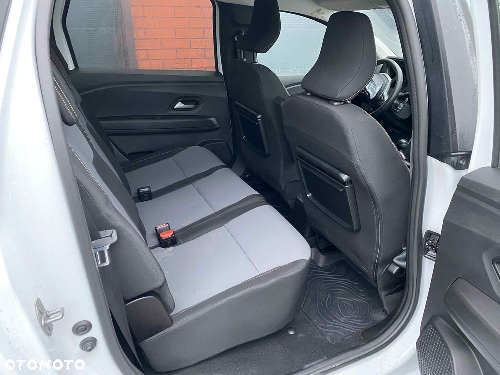 Dacia Jogger TCe 110 Extreme+ - 13