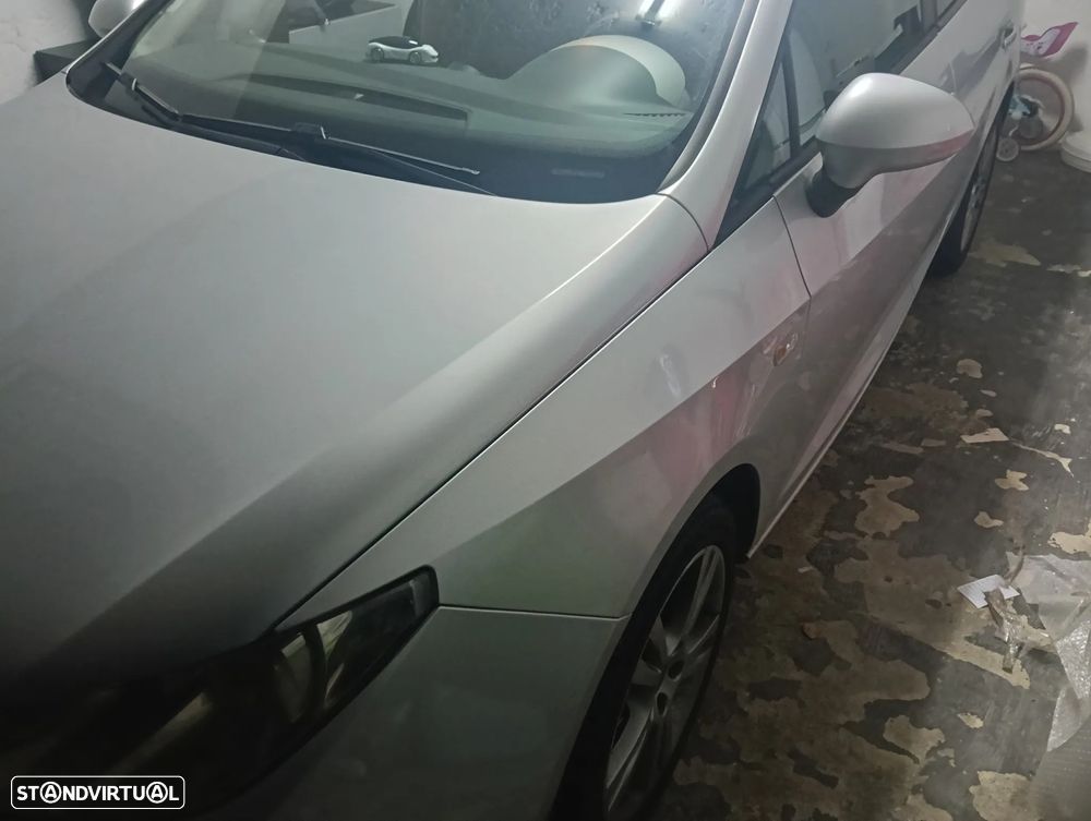 SEAT Ibiza ST 1.6 TDI Style DPF - 5