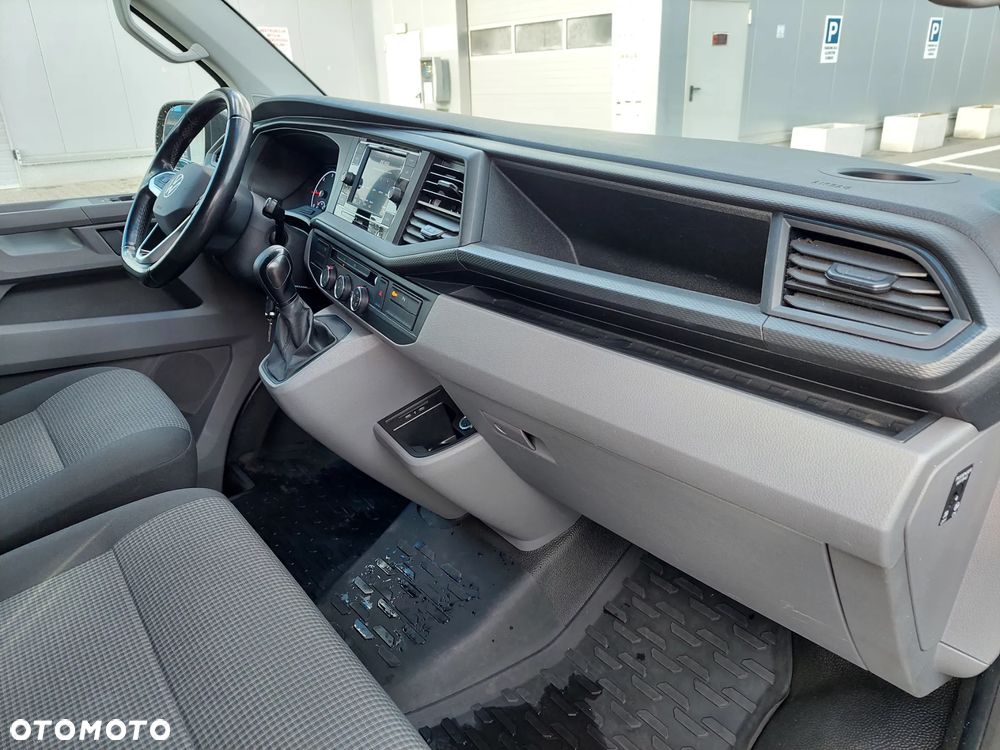 Volkswagen Transporter - 26