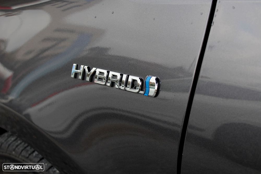 Toyota Yaris 1.5 HSD Comfort +P.Style+Navi - 15