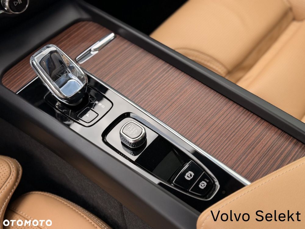 Volvo V60 Cross Country - 21