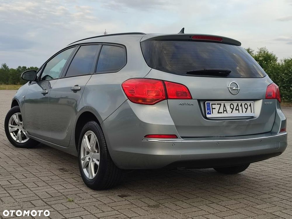 Opel Astra 1.6 CDTI Enjoy - 3