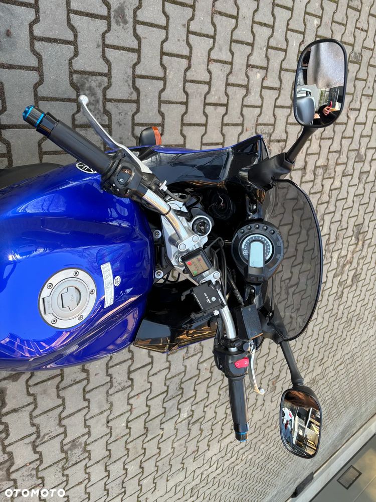 Yamaha FZ6 - 7
