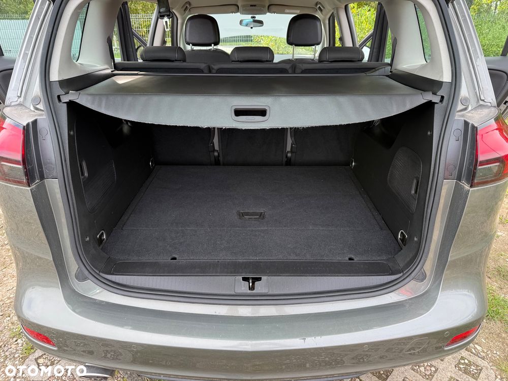 Opel Zafira 2.0 D (CDTI) Automatik Edition - 17