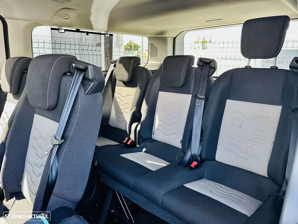 Ford e-Tourneo Custom - 9