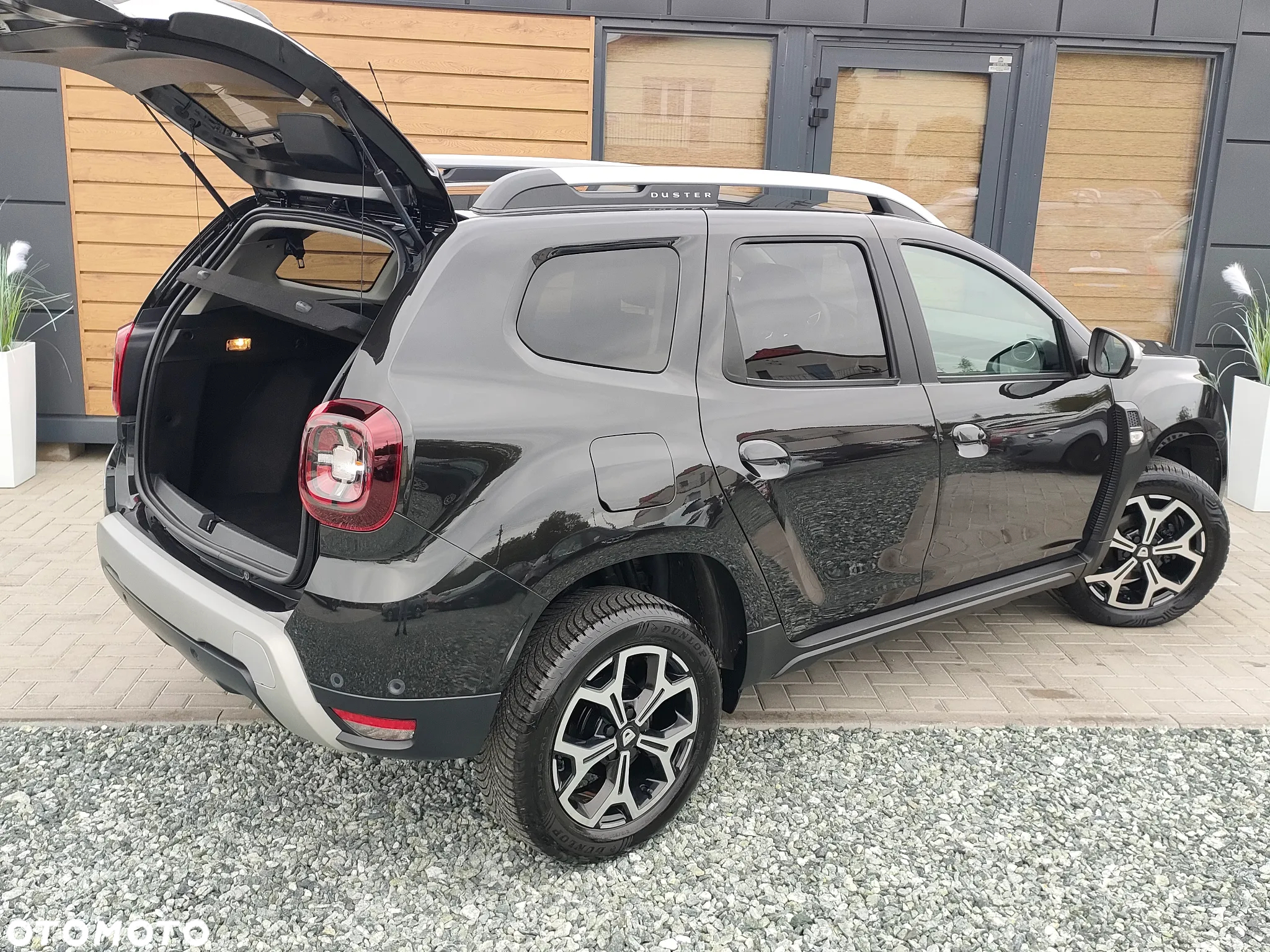 Dacia Duster TCe 150 2WD GPF Sondermodell Adventure - 34