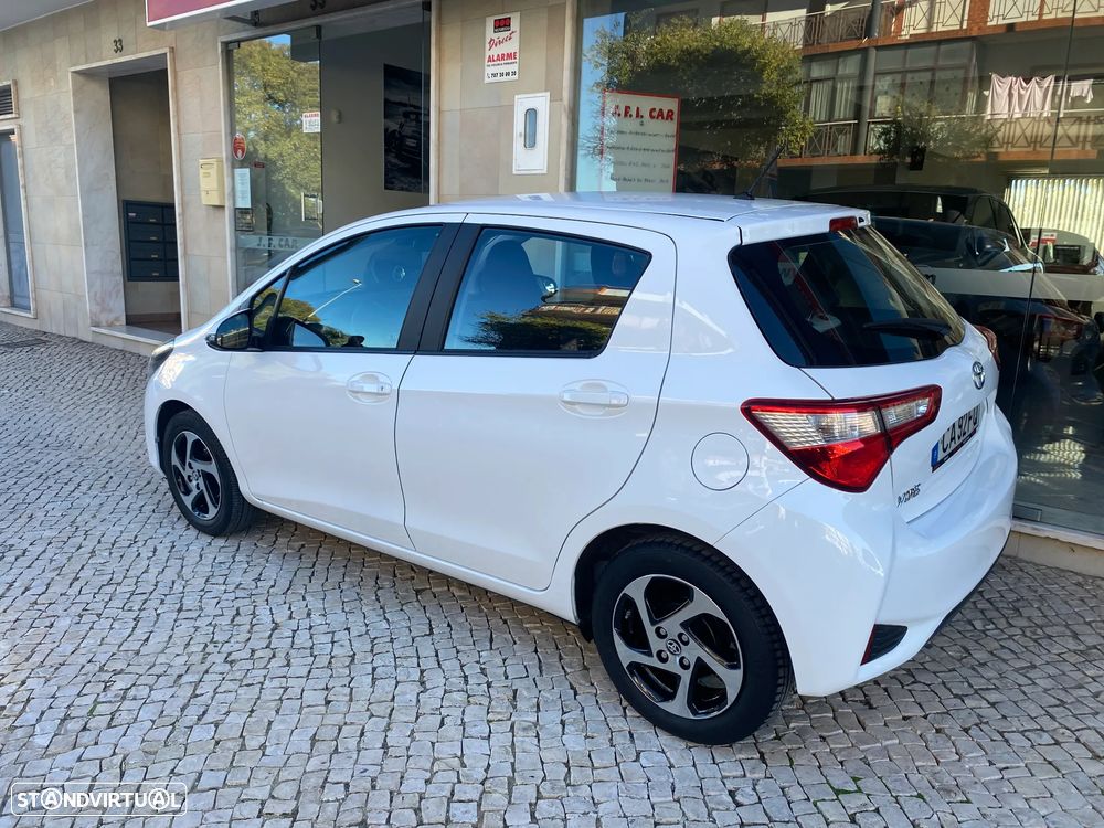 Toyota Yaris 1.0 VVT-i - 7