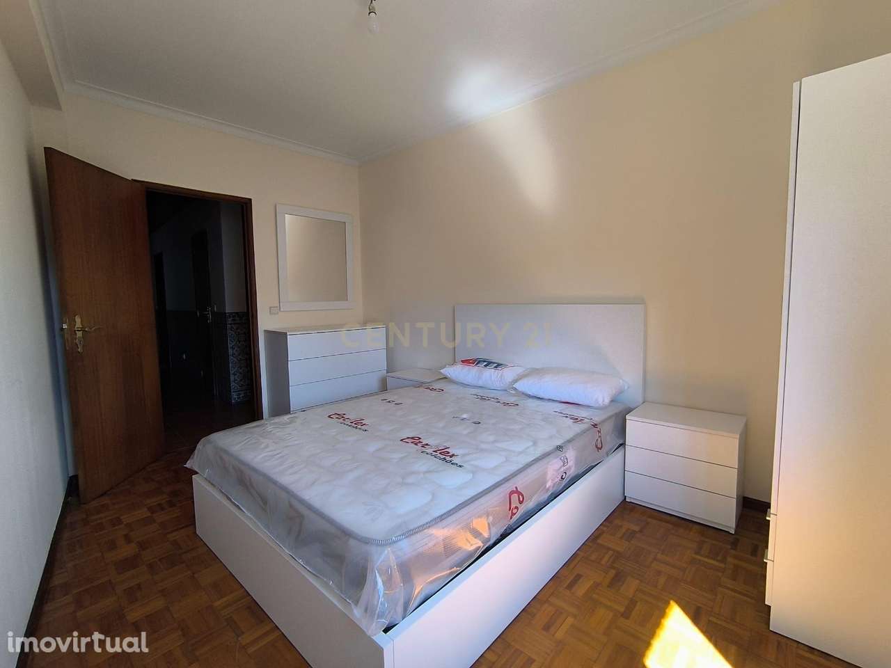 Apartamento T2 no Centro de Bragança - Grande imagem: 2/25