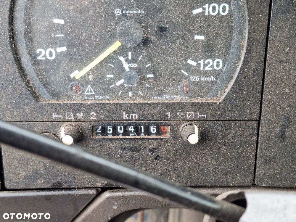 Versalift 1824 4X4 + Kropice + Sypač - 15