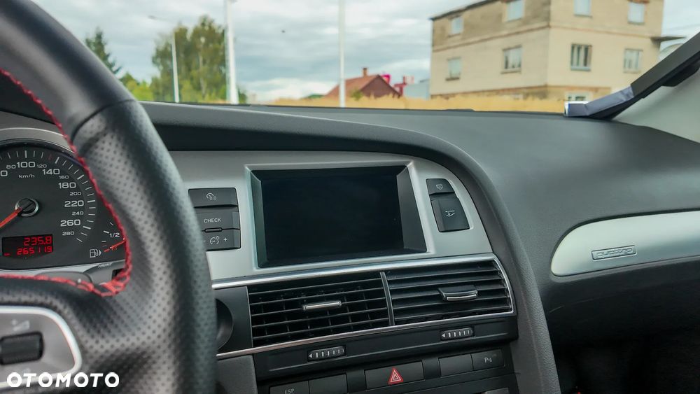 Audi A6 Avant 3.0 TDI Quattro Tiptronic - 12