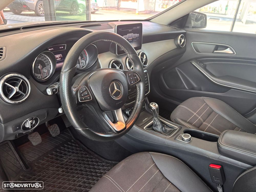 Mercedes-Benz CLA 200 - 7