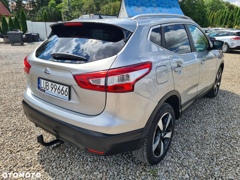 Nissan Qashqai 1.2 DIG-T Xtronic N-Connecta - 8