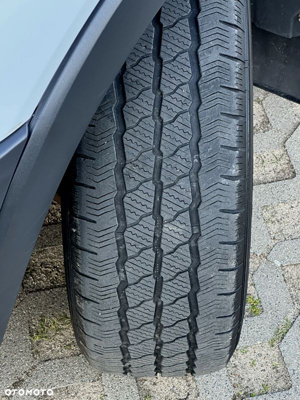 Ford Transit - 22