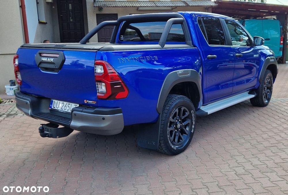 Toyota Hilux 2.8 D-4D Double Cab Invincible 4x4 - 4
