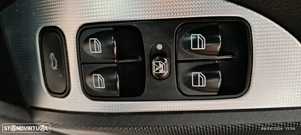 Mercedes-Benz CLK 320 CDi Avantgarde Aut. - 30