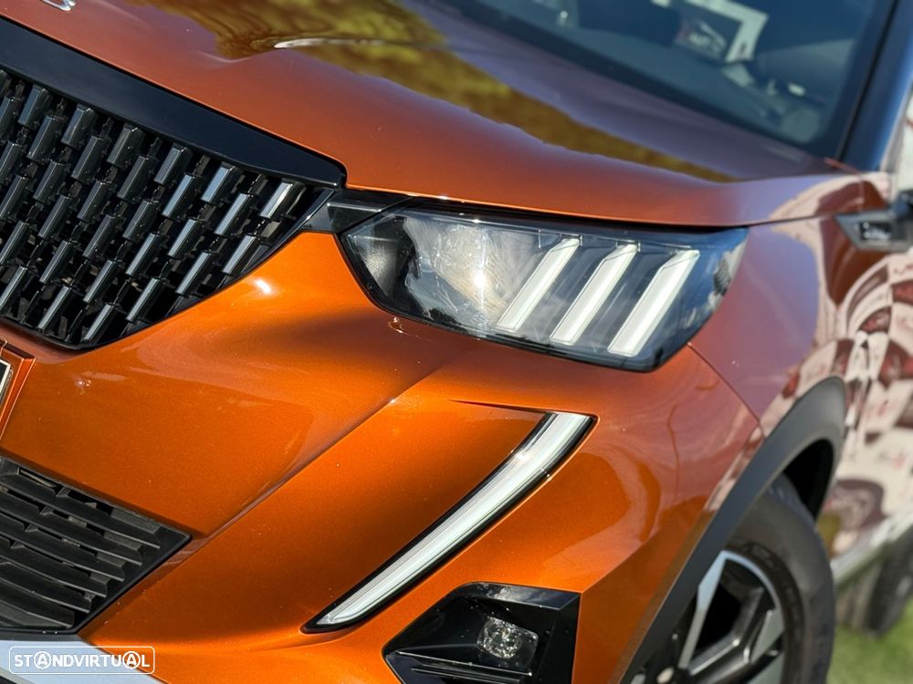 Peugeot 2008 1.2 PureTech GT Line - 3