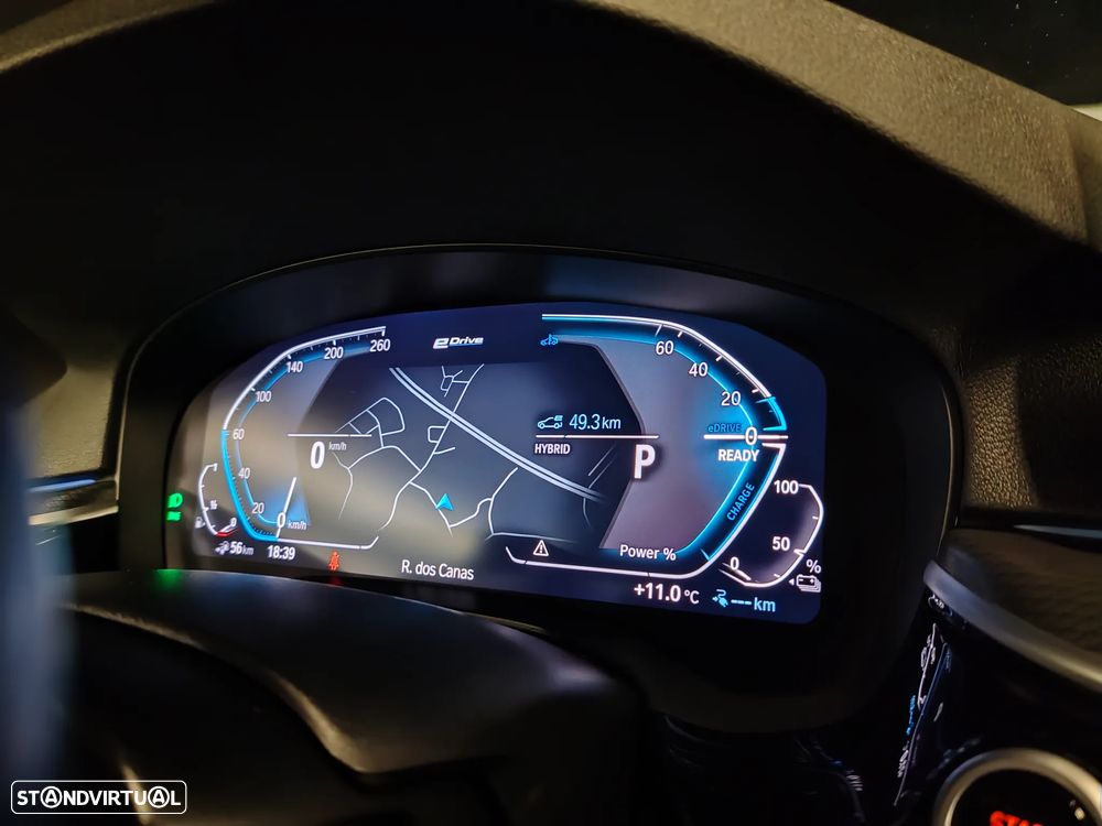 BMW 530 e Pack Desportivo M - 23