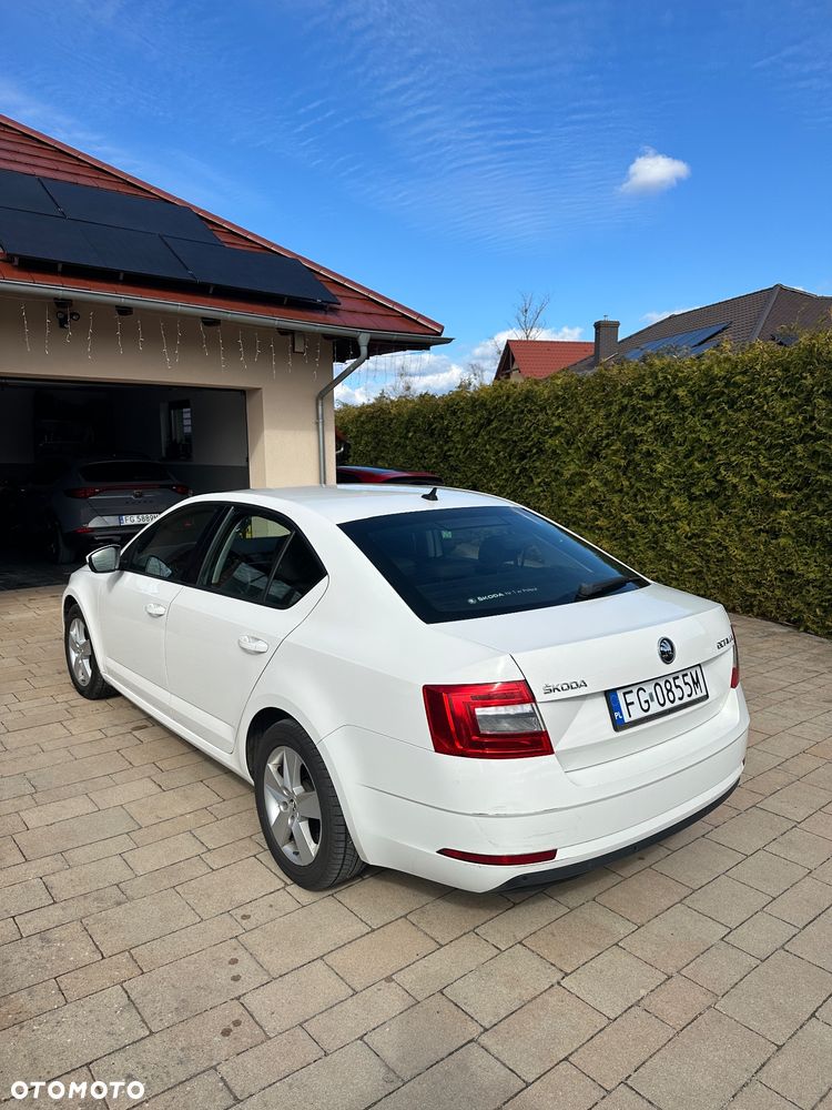 Skoda Octavia - 2
