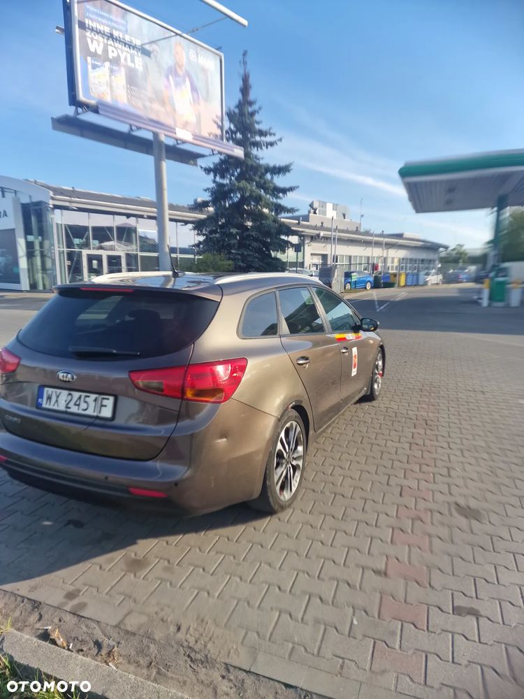 Kia Ceed 1.6 GDI DCT Platinum Edition - 7