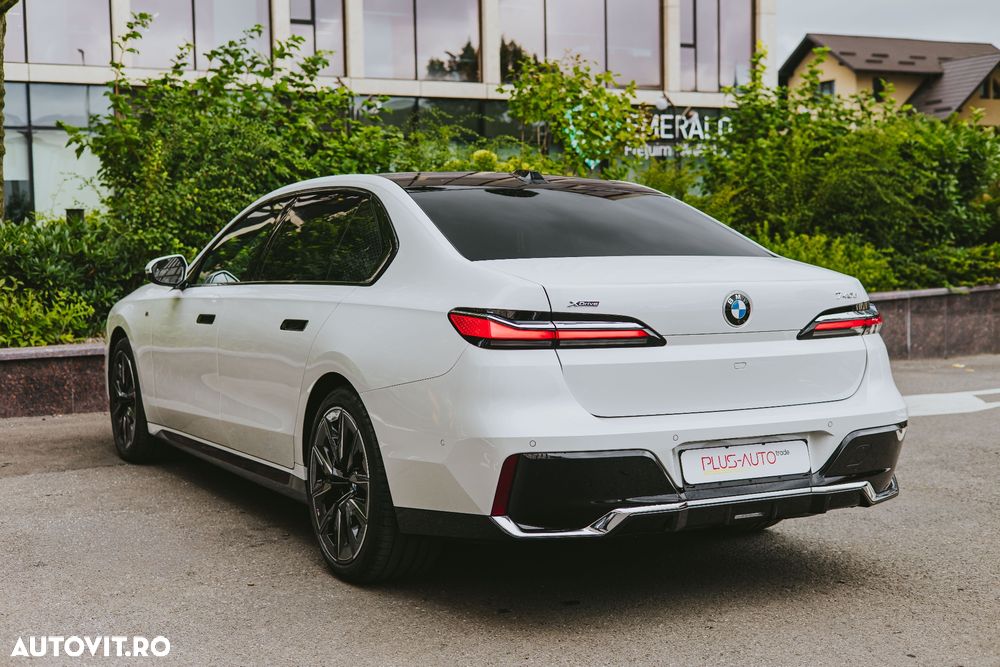 BMW Seria 7 740d xDrive MHEV - 5
