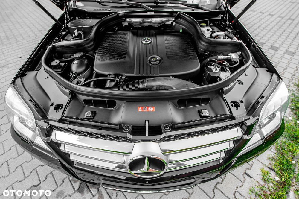 Mercedes-Benz GLK 250 CDI DPF 4Matic BlueEFFICIENCY 7G-TRONIC SPORT EDITION - 36