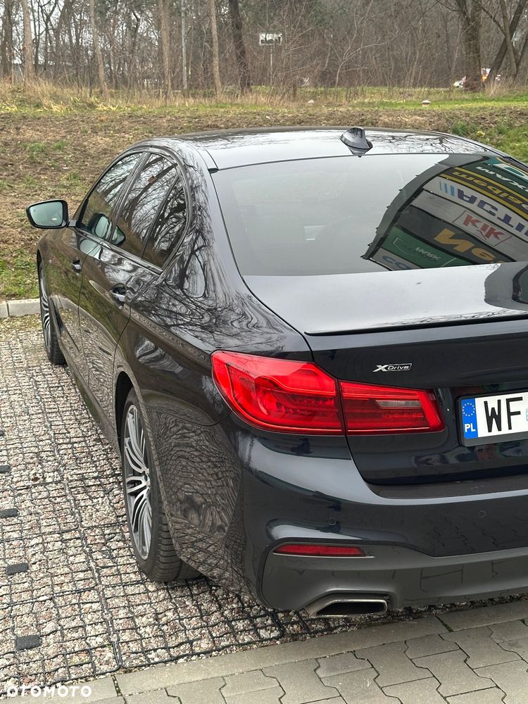 BMW Seria 5 530i GPF xDrive M Sport sport - 21
