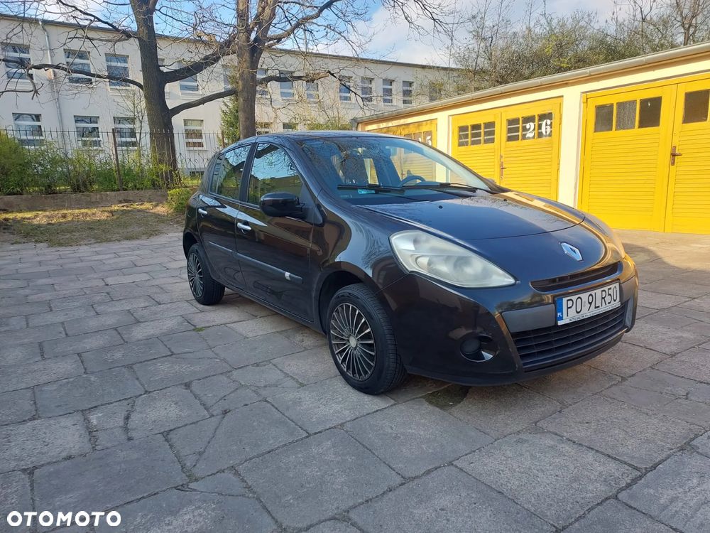 Renault Clio 1.2 16V Authentique - 3