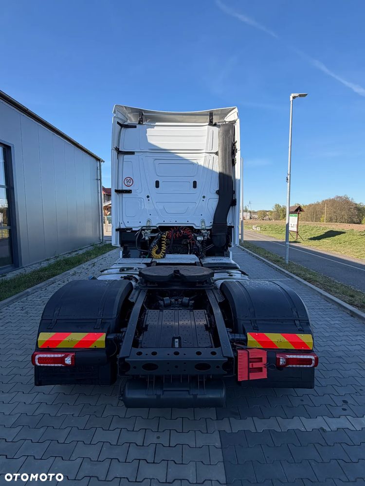 Mercedes-Benz Actros L 1851 Big Space Low Deck - 9